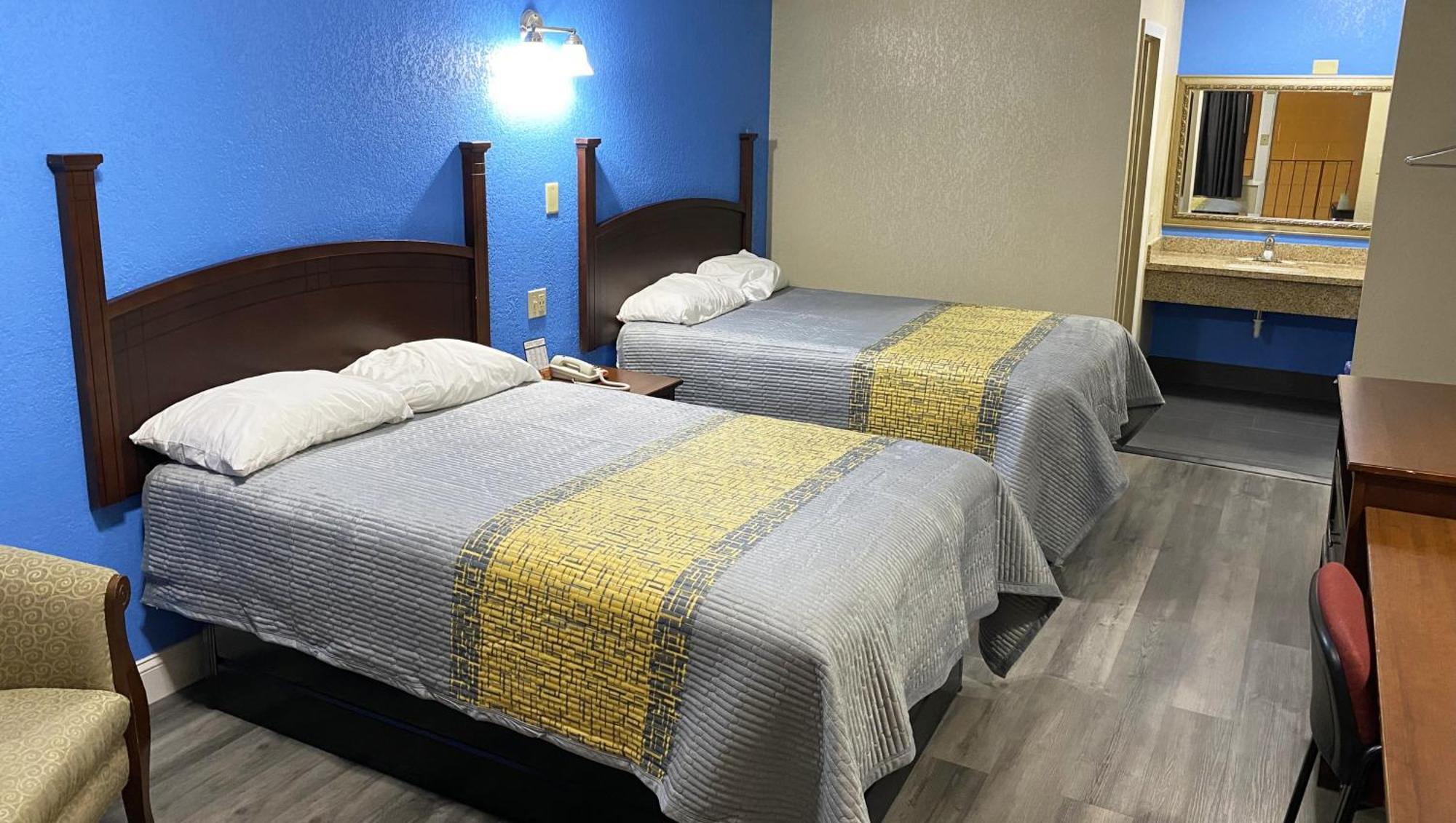 Express Inn Newport News Bagian luar foto